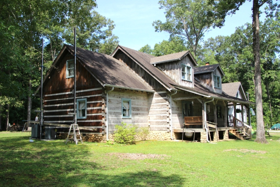 Log Cabin Restoration By LogDoctors